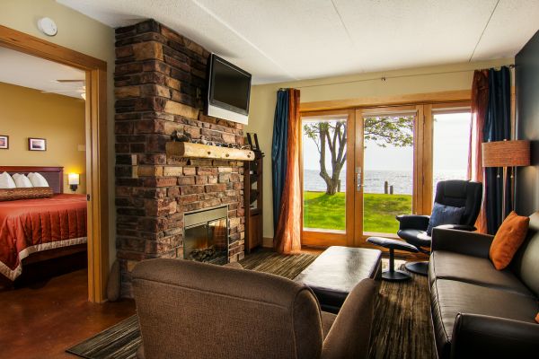 Hotel East Bay Suites (Grand Marais)